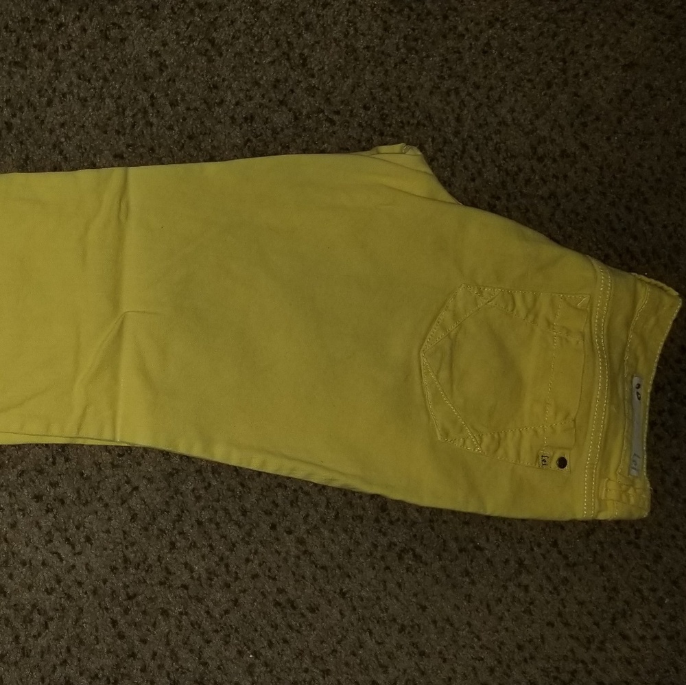 Yellow jeans